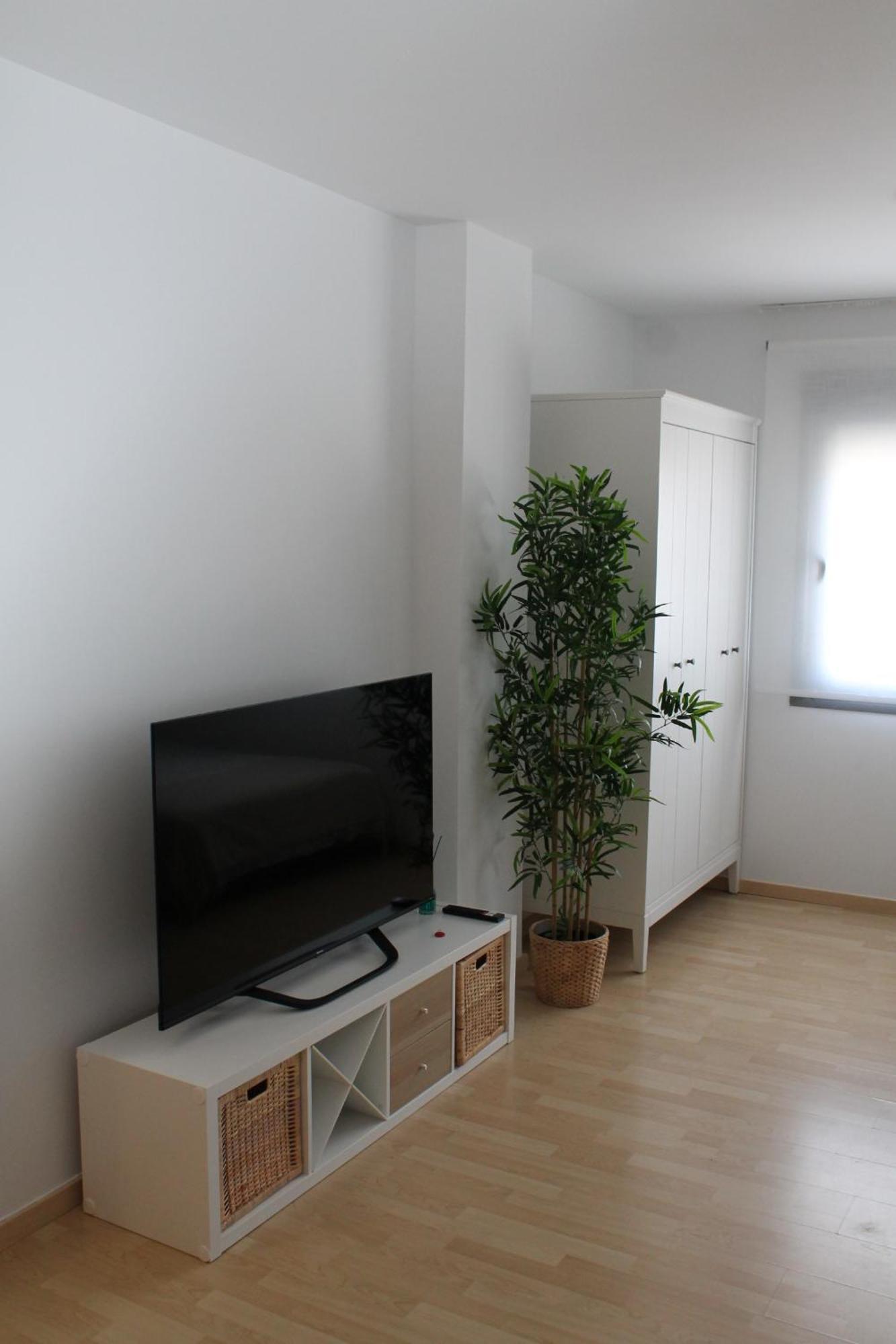Paseo Maritimo Apartment Malaga Exterior photo