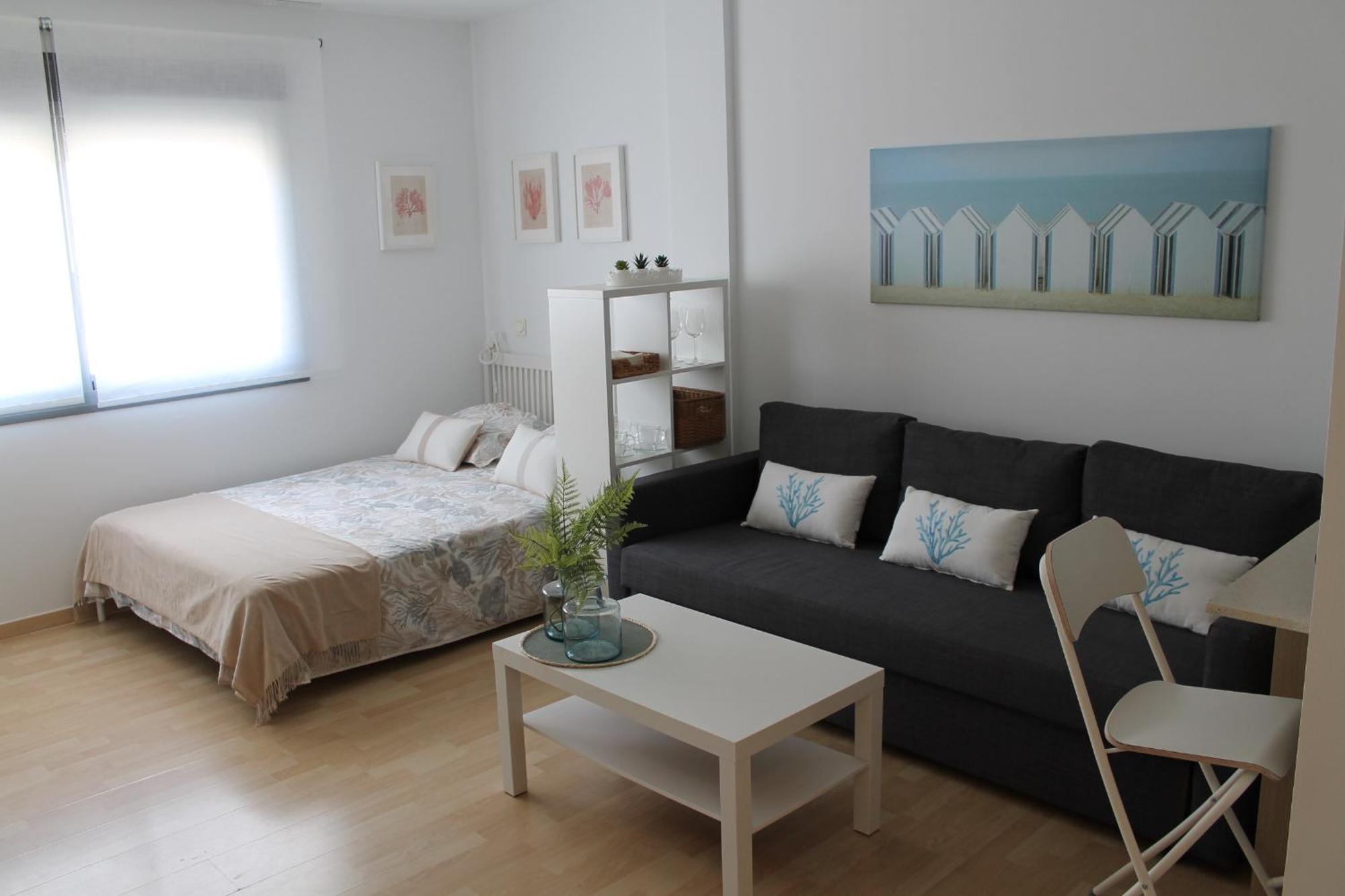 Paseo Maritimo Apartment Malaga Exterior photo